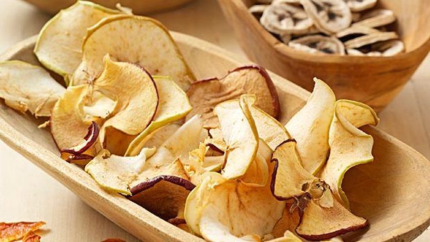 عرضه سیب خشک پفکی با کیفیت و ممتاز